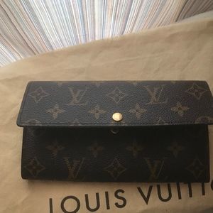 LV Sarah Wallet Monogram